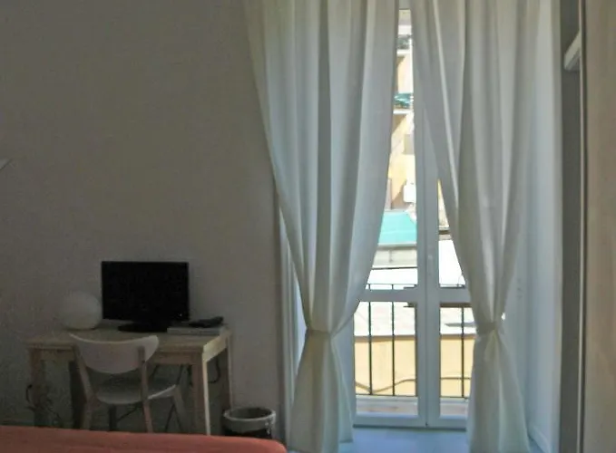 Il Sampietrino Dei Cavalleggeri 4* Roma